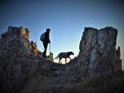 03 Tra i roccioni di cresta dello Zuc di Pralongone (1503 m )